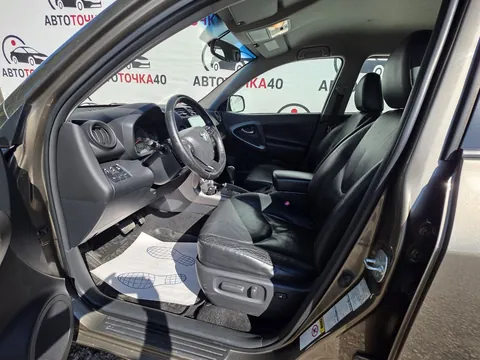 Toyota RAV4 2.0 4WD CVT — фото 10