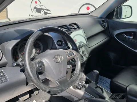 Toyota RAV4 2.0 4WD CVT — фото 11
